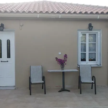 Nike's House Near Petani * Agia Thekli